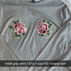 Grey shirt with embroidery